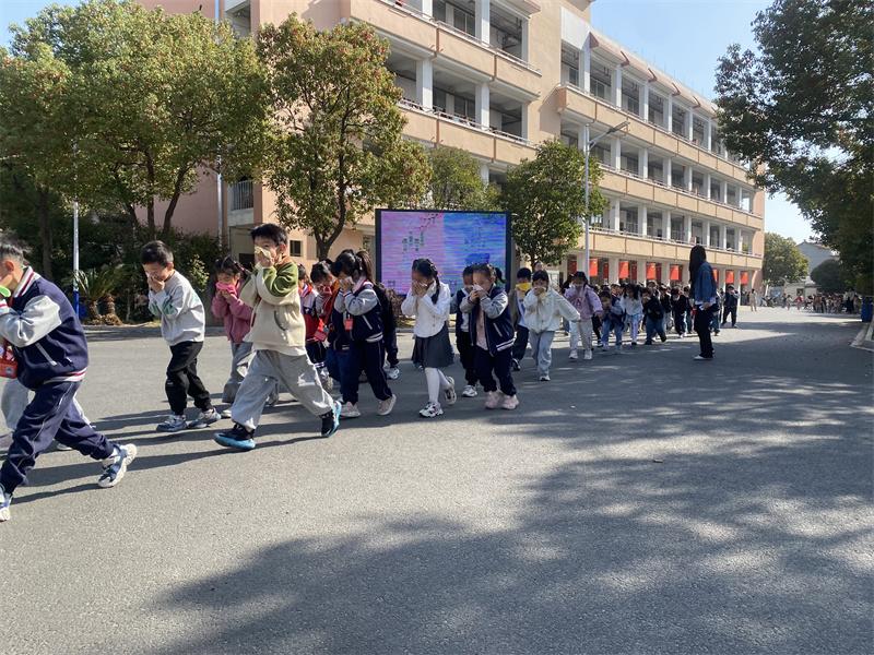 消防演练03251.jpg