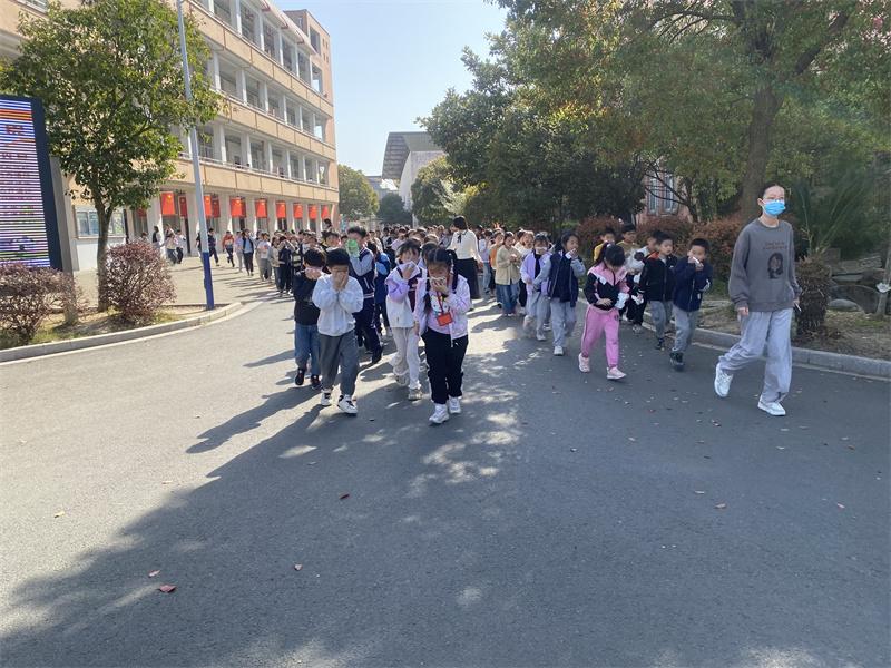 消防演练03253.jpg